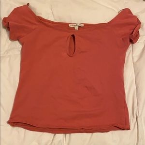 over shoulder fitted mid cropped shirt